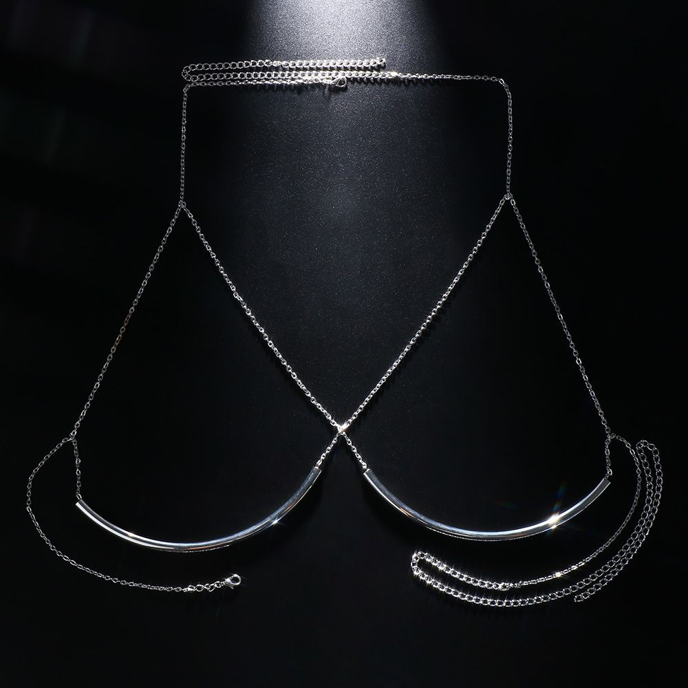 Luxurious metallic fashion chain with sparkling diamonds, sexy crisscross body chain with sparkling accents, body chain