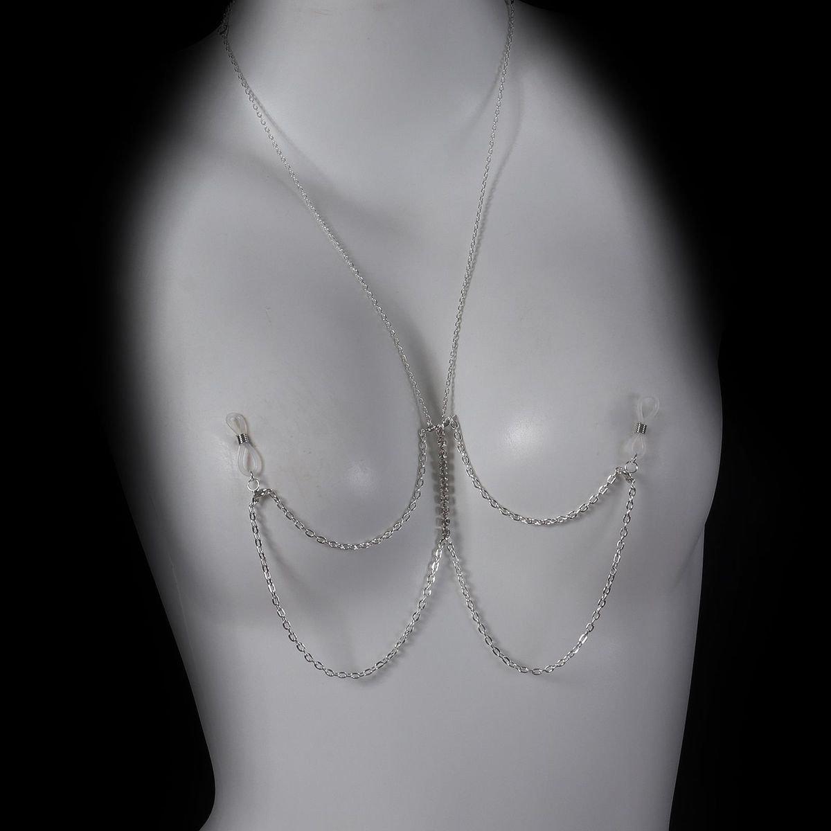 Glittering chest chain, sexy body accessory with diamond-studded tassels, no-piercing nipple chain for pure sensuality and nightclub wear.