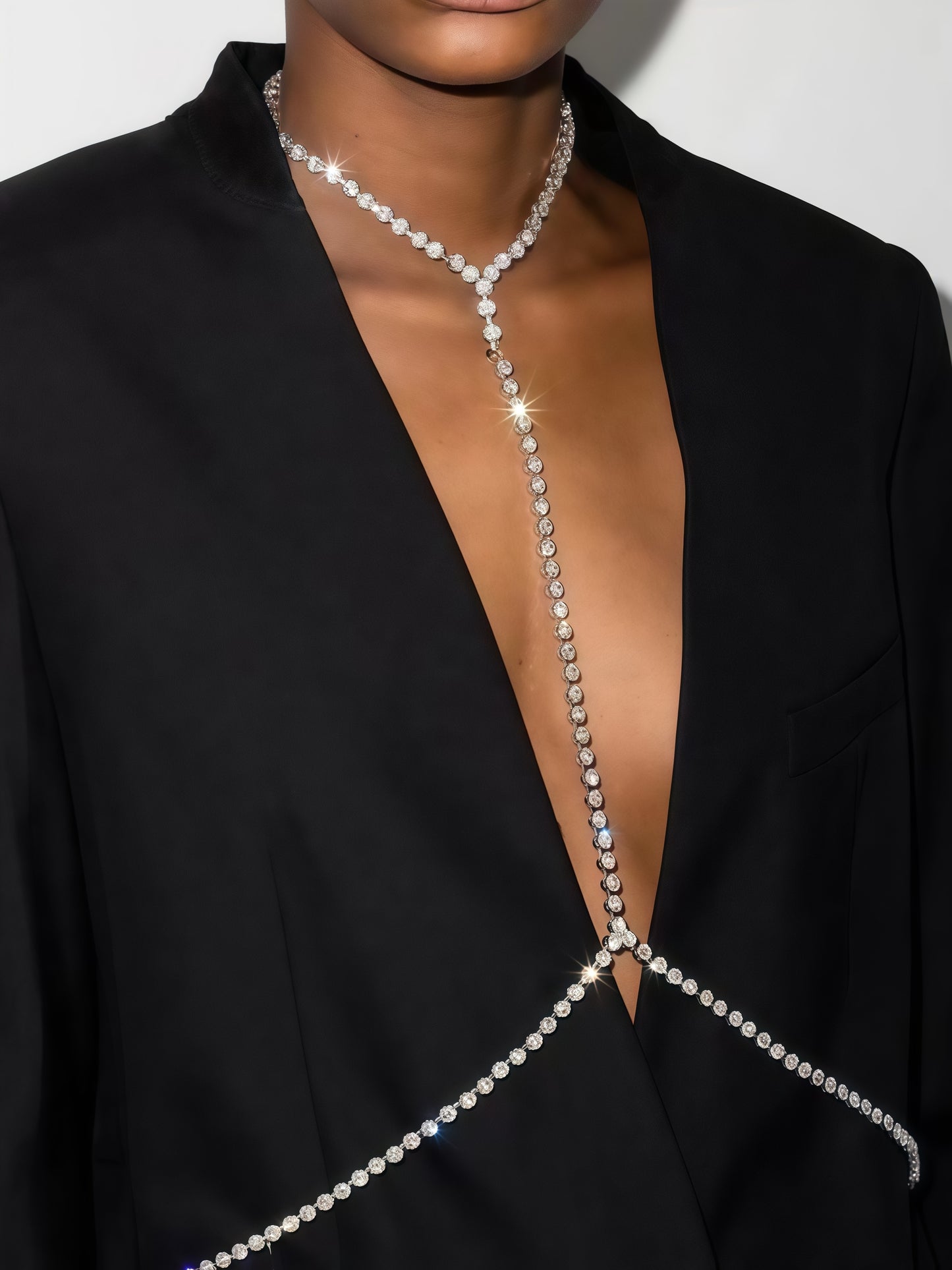 Oversized Full-Diamond Chest Piece, Women's Minimalist Diamond-Studded Body Chain and Waist Chain, Rhinestone Party Necklace and Sexy Chest Piece
